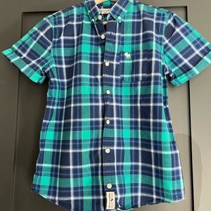 Abercrombie kids boys short sleeve button down
